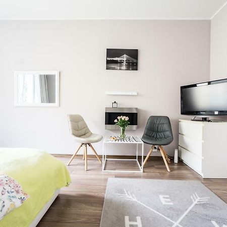 Sunny Wisla River Apartment Varşova Dış mekan fotoğraf