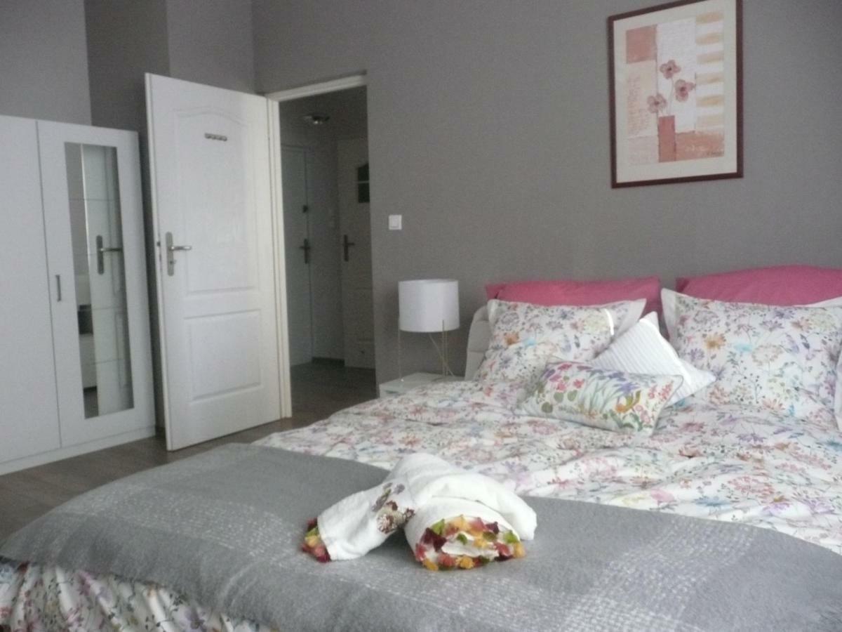Sunny Wisla River Apartment Varşova Dış mekan fotoğraf